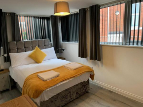 Waterloo 3 bed bungalow by the station